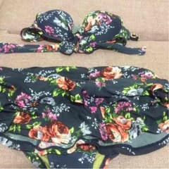 水着ー3点セットのサムネイル
