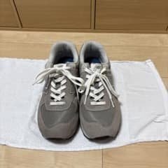 New Balance 574 スニーカー グレーのサムネイル