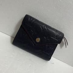 ルイヴィトン アンプラント マリーヌルージュ ヴィクトリーヌ 財布