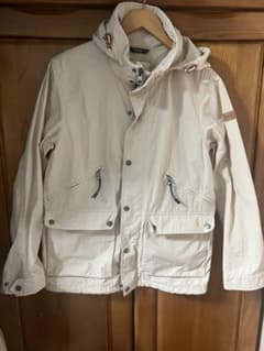 AIGLE マウンテンパーカー Mサイズのサムネイル