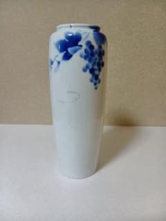 深川製磁花瓶　有田焼　ブルーワイナリー 深川製磁花瓶 有田焼 ブルーワイナリー - メルカリ