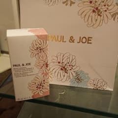 Paul & JOE モイスチュアライジング ファンデーション プライマーＳ03のサムネイル