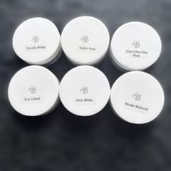 Nude Natural ネイルパウダーのサムネイル