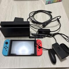 Nintendo Switch 赤/青 本体 ドック付き　箱無し　2017年製のサムネイル