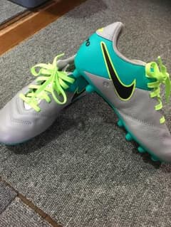 Nike スパイク 値下げしました！のサムネイル