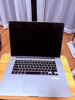 MacBook Pro 15インチ 2015 i7 16GB 512GBのサムネイル