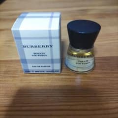 BURBERRY香水　タッチフォーウーメン　5mlのサムネイル