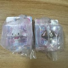 サンリオ　ガチャガチャ　パッケージ 2種セット　しろうさ　くろうさのサムネイル