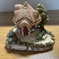 Naturecraft Threepenny Cottage 置物のサムネイル