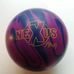 Brunswick NEXUS F(P+F) 16ポンド　未使用品のサムネイル