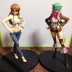 ワンピースフィギュアのサムネイル