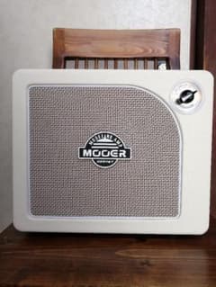 Mooer Hornet ギター用アンプ　15wのサムネイル