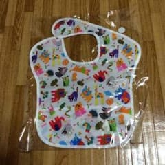 お値下げ中♡新品✨食事エプロンのサムネイル