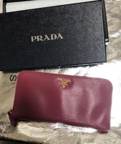 PRADA サフィアーノ 長財布のサムネイル