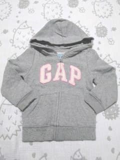 秋冬子供服 babyGAP パーカー グレー 裏起毛 女の子 110のサムネイル