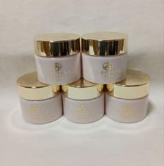 ノエビア　スペチアーレ　薬用クリーム　7g × 5個