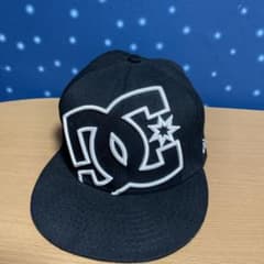 最終値下げ‼️ニューエラ  DCキャップのサムネイル