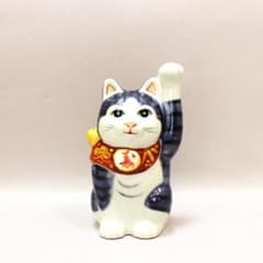 九谷焼招き猫 紫釉彩 - メルカリ