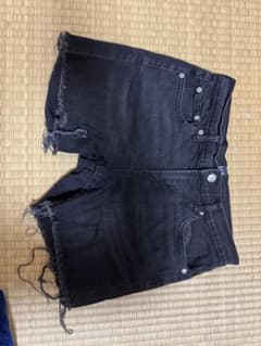 ショートパンツ 黒 27 インチ レディースのサムネイル