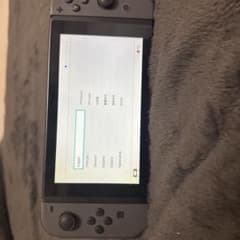 Nintendo Switch 本体 + マリオカート8 デラックスのサムネイル