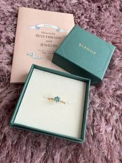 ビズー⭐︎イルネージュブルージルコン ダイヤモンド K18/Pt900 8号