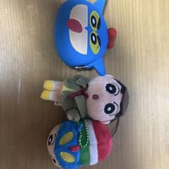 Crayon Shin-chan money envelope and two plush toys