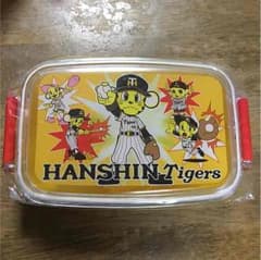 Mi＊様専用！！阪神タイガースのお弁当箱のサムネイル