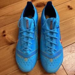 【Yuusei様専用】サッカー スパイク ナイキ マーキュリアルのサムネイル