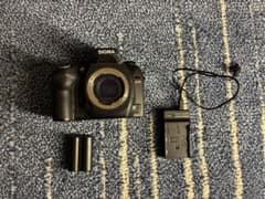 U*s様 SIGMA SD15デジタル一眼レフカメラ 本体【動作確認済み】 - メルカリ