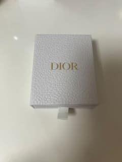 DIOR スターチャーム付きストラップのサムネイル
