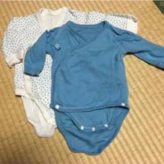 ユニクロ肌着60のサムネイル