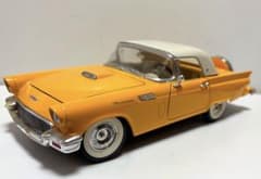 レア！　アメ車　ミニカー　1/18 フォード　サンダーバード　ローライダー 最安値 レア！ 絶版 1/18 アメ車 ミニカー フォード サンダーバード 旧