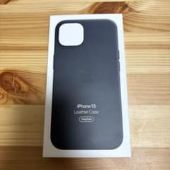 iPhone 13用  Apple純正 レザーケース ミッドナイトのサムネイル