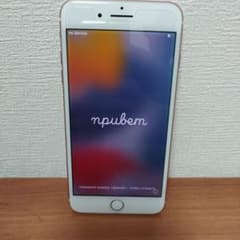 iPhone 7 Plus Rose Gold 32 GB auのサムネイル