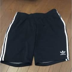 adidas ショーツのサムネイル