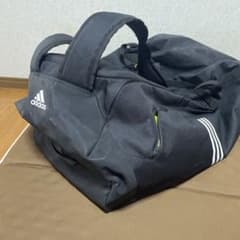 adidas バッグ 黒のサムネイル