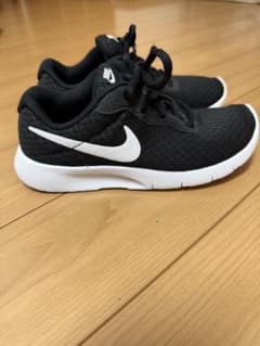 Nike キッズスニーカーのサムネイル