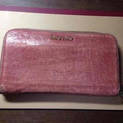 miumiu財布のサムネイル