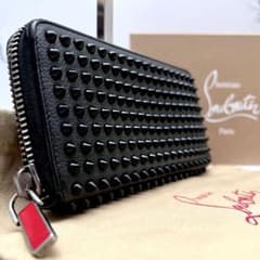 ◇極美品◇ルブタン　パネトーネ　スパイクスタッズ長財布　シボ革　ブラック ◇美品◇ルブタン パネトーネ スパイクスタッズ長財布 シボ革 ブラック