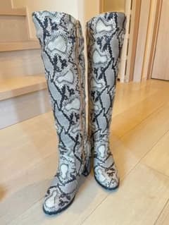 パイソン柄ロングブーツのサムネイル