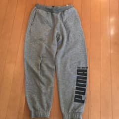 プーマ裏起毛スウェットパンツ　グレー　160cmのサムネイル
