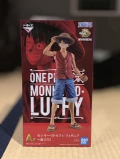 ワンピース 一番くじ フィギュアのサムネイル