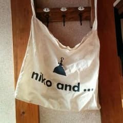 ニコアンド　バッグのサムネイル