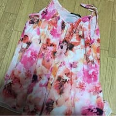 花柄キャミソールのサムネイル