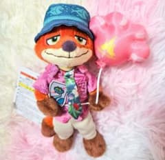 新品タグ付き＊ ズートピア2 ニックワイルド ぬいぐるみバッジ - メルカリ