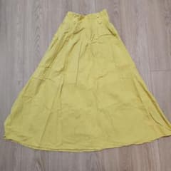 那*須様 SHEIN イエロー ロングスカート XSのサムネイル