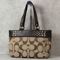 バッグ coach totebag studs archive vintage y2k coach totebag studs archive vintage y2k - メルカリ