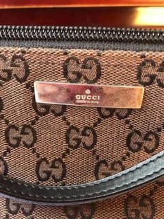 GUCCIのサムネイル