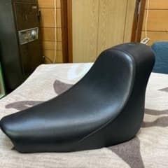 ハーレー純正シングルシートのサムネイル