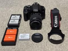 EOS KISS X5 （おまけ：標準ズーム STM 18-55mm）のサムネイル